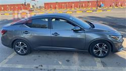 نیسان سێنترا